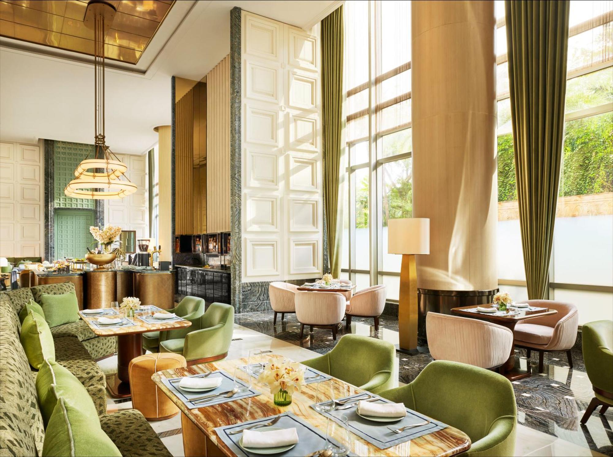 Four Seasons 5*
